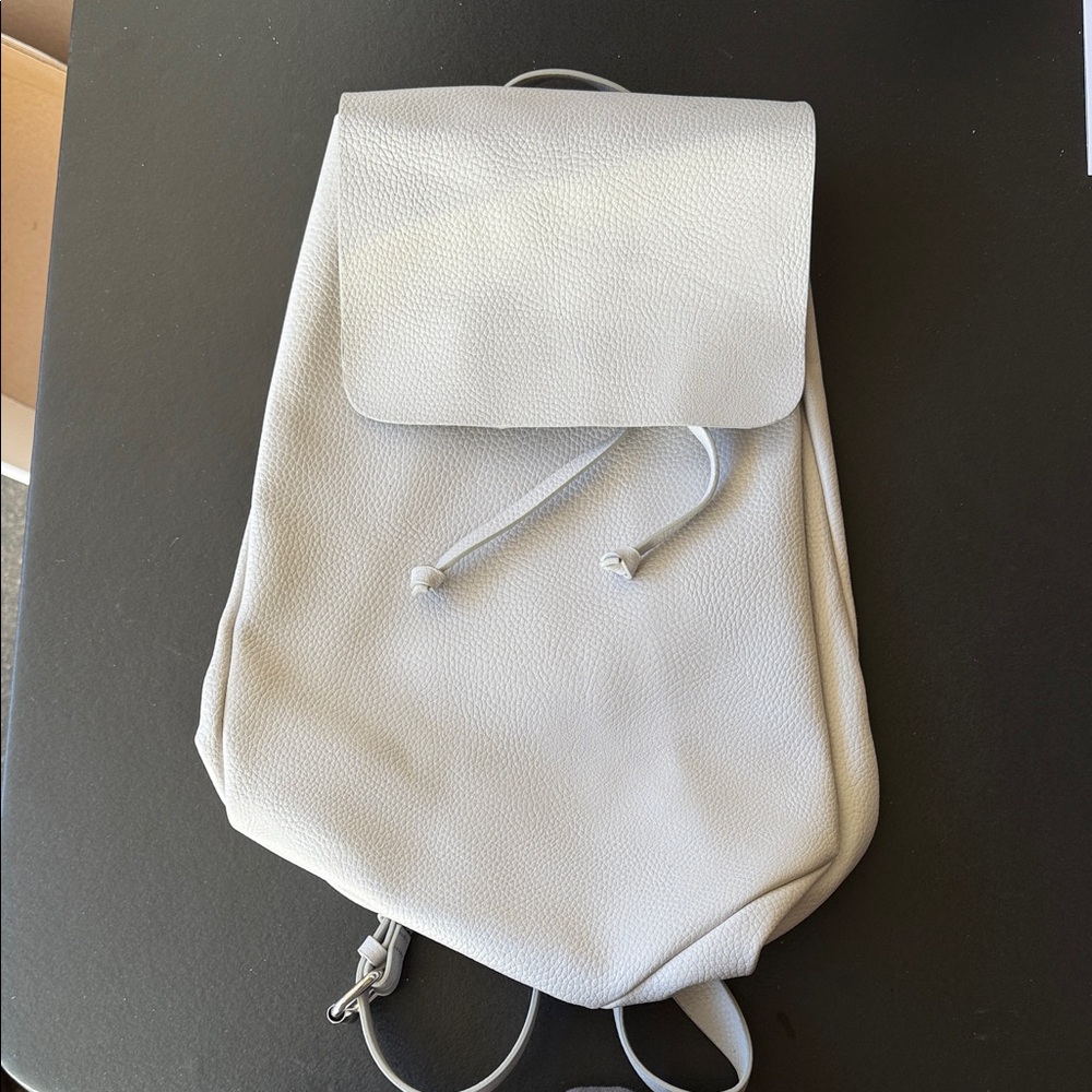 Elegant light Grey Leather Backpack